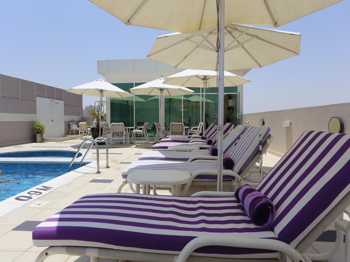 Premier Inn Dubai Silicon Oasis Exterior foto